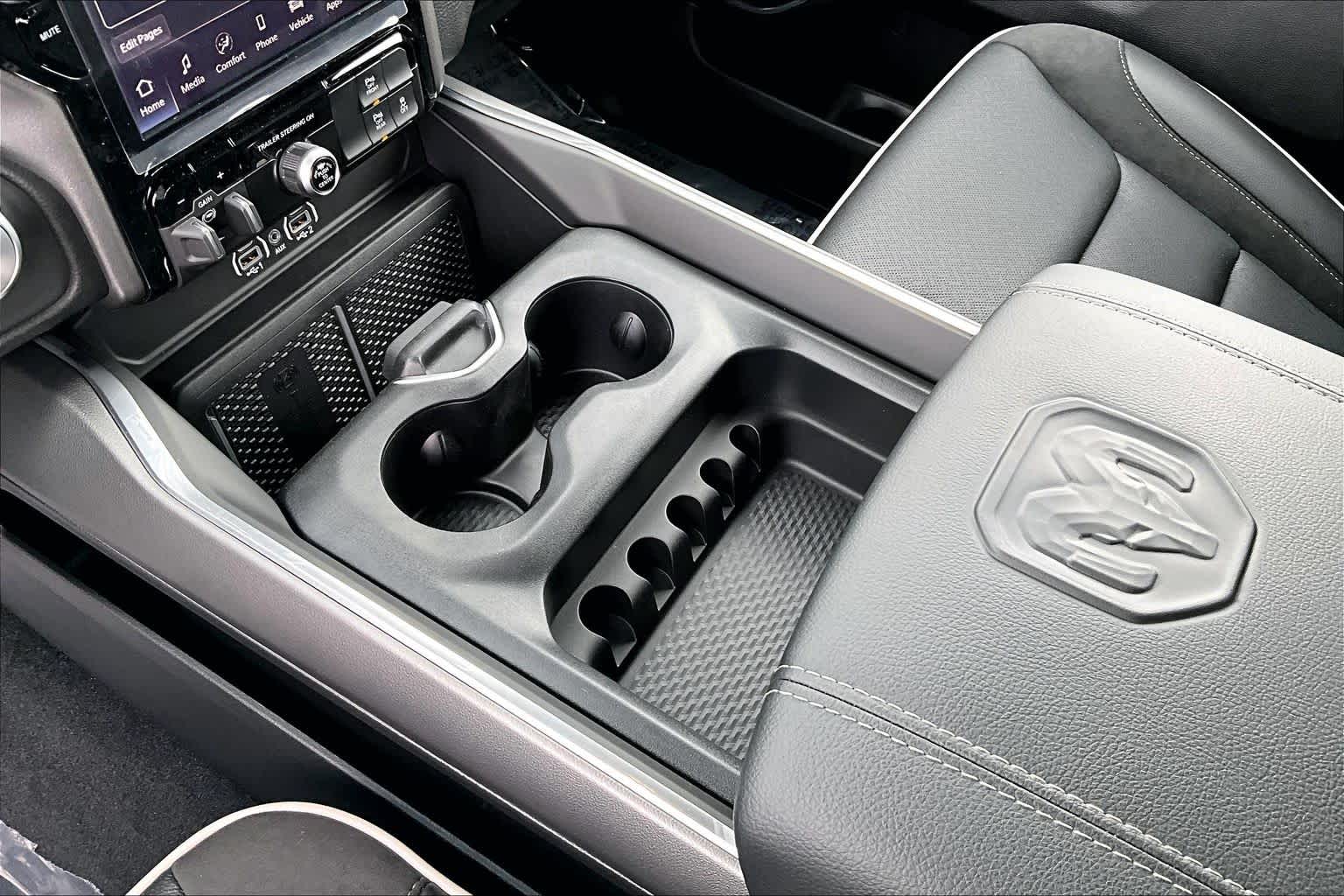 Thumbnail: 2026 RAM 1500 - 17