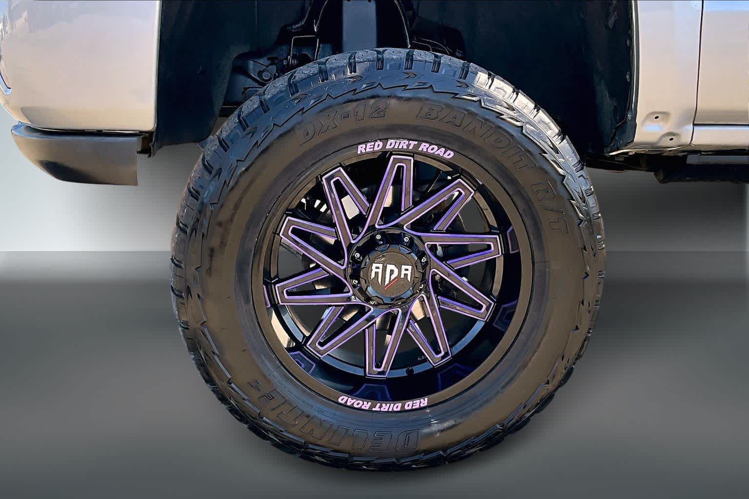 Thumbnail: 2018 Chevrolet Silverado 1500 - 8