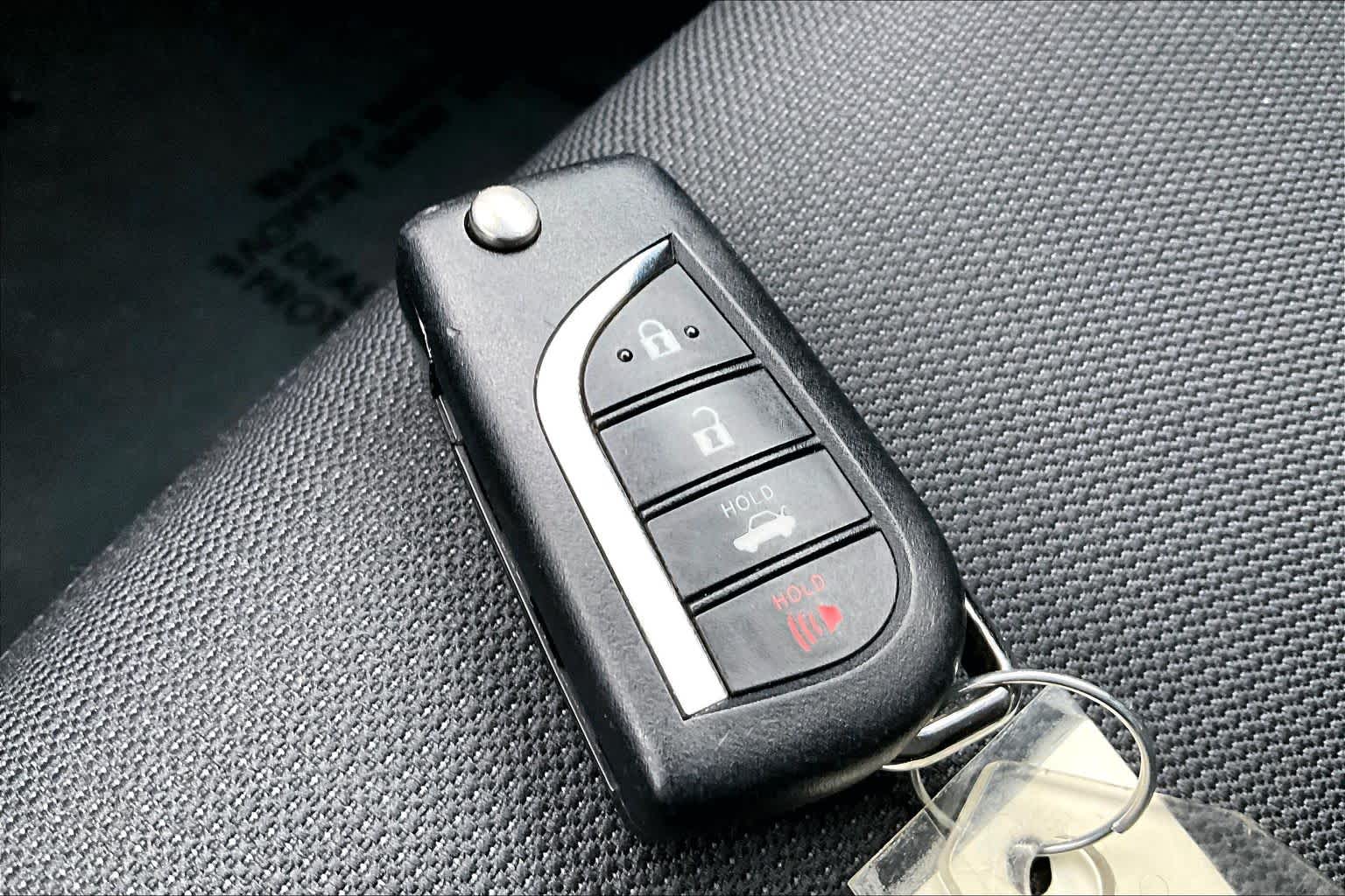 Thumbnail: 2024 Toyota Corolla - 19