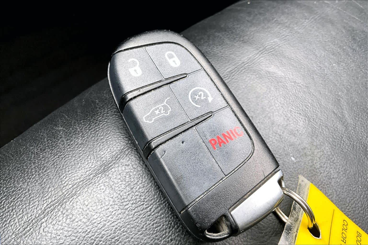 Thumbnail: 2016 Jeep Grand Cherokee - 19