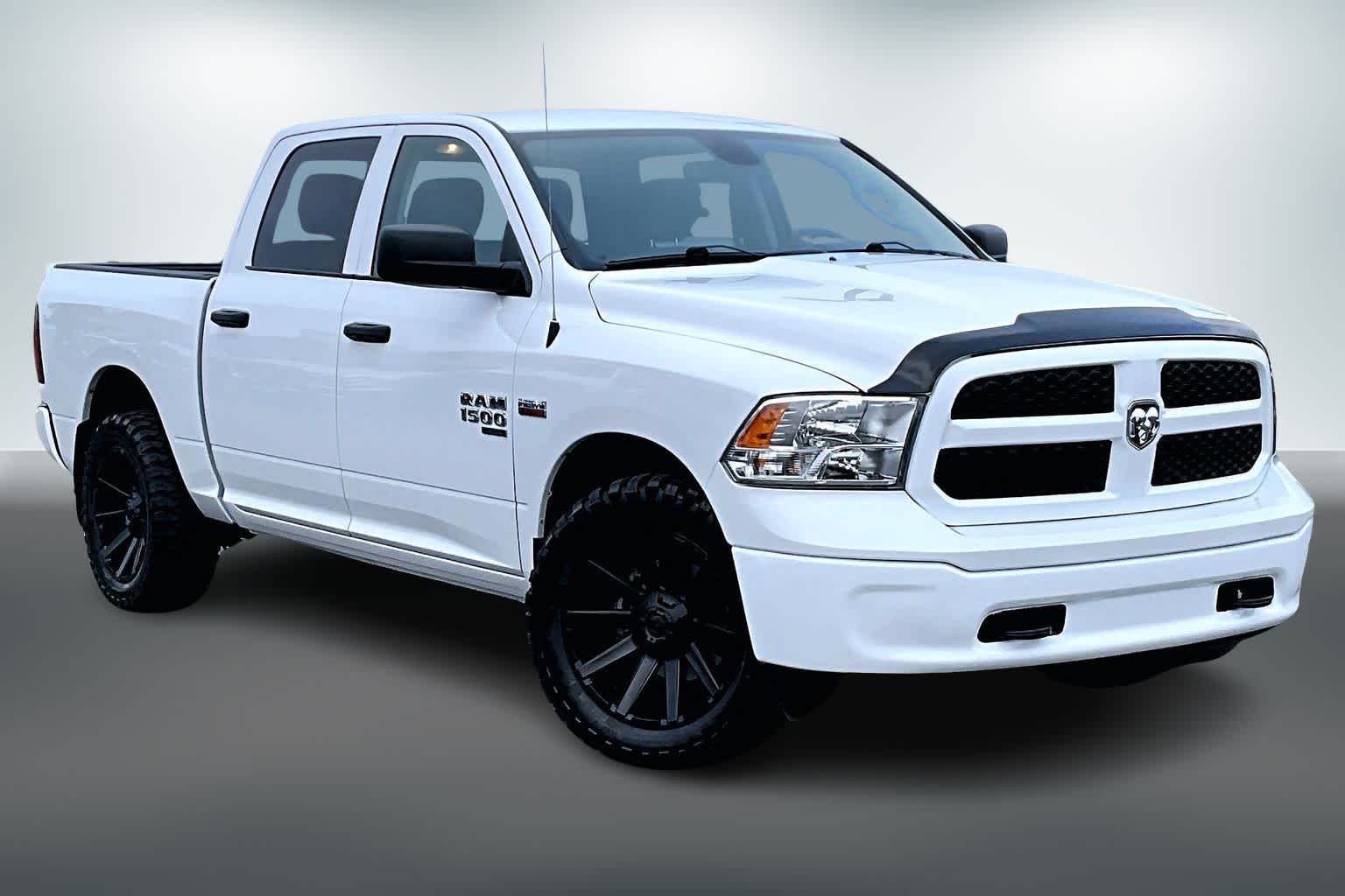 Thumbnail: 2022 RAM 1500 Classic - 21
