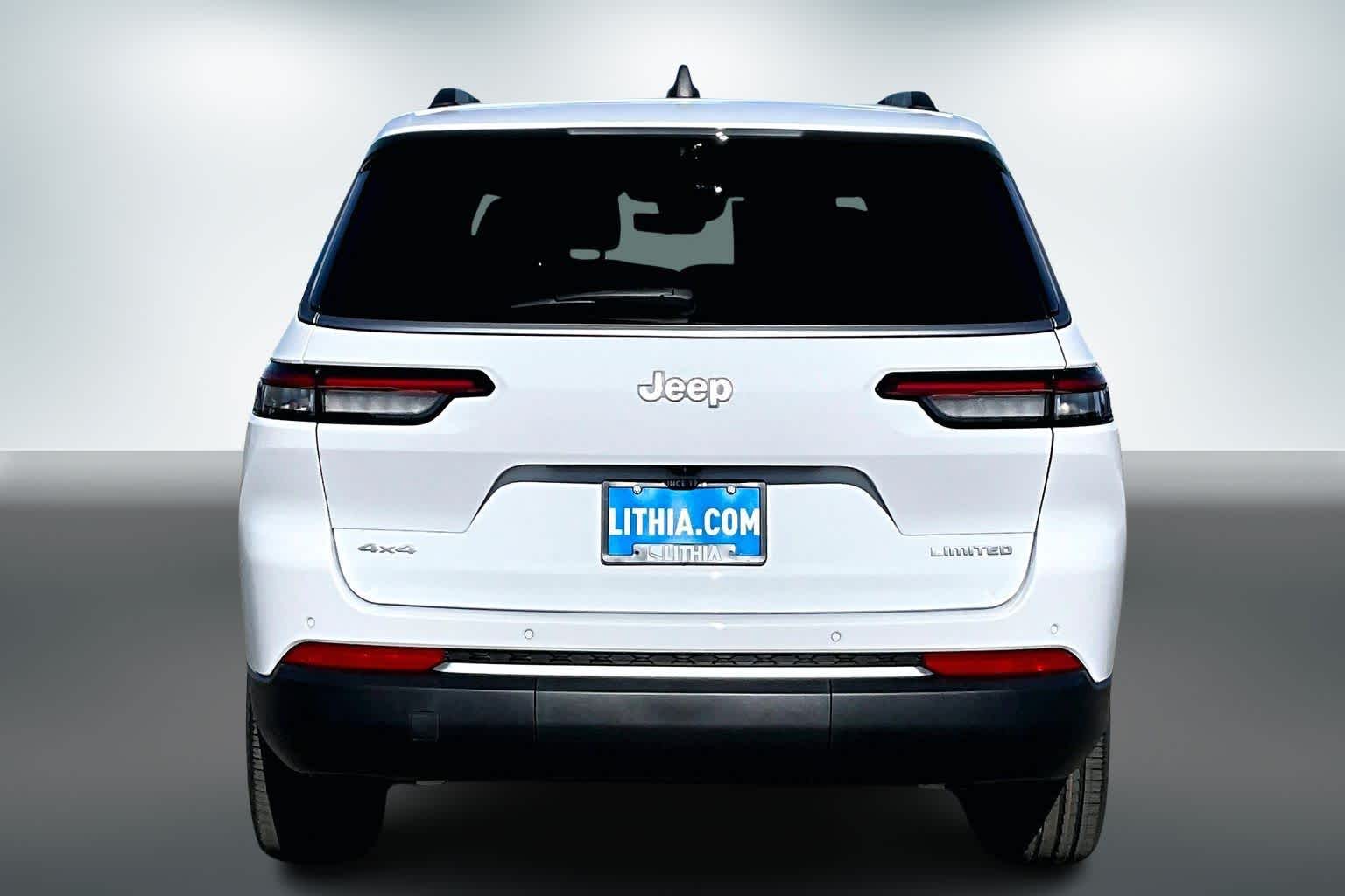 Thumbnail: 2026 Jeep Grand Cherokee - 5