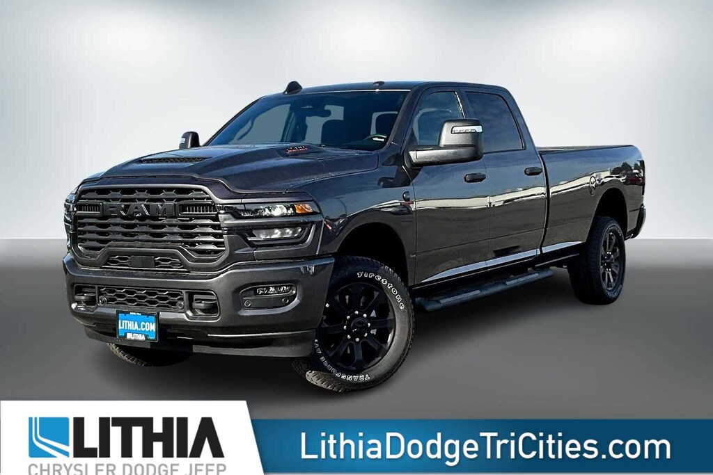 New 2026 Ram 2500 BLACK EXPRESS CREW CAB 4X4 8' BOX Pickup