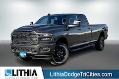 2026 Ram 2500 BLACK EXPRESS CREW CAB 4X4 8' BOX Pickup Kennewick, WA