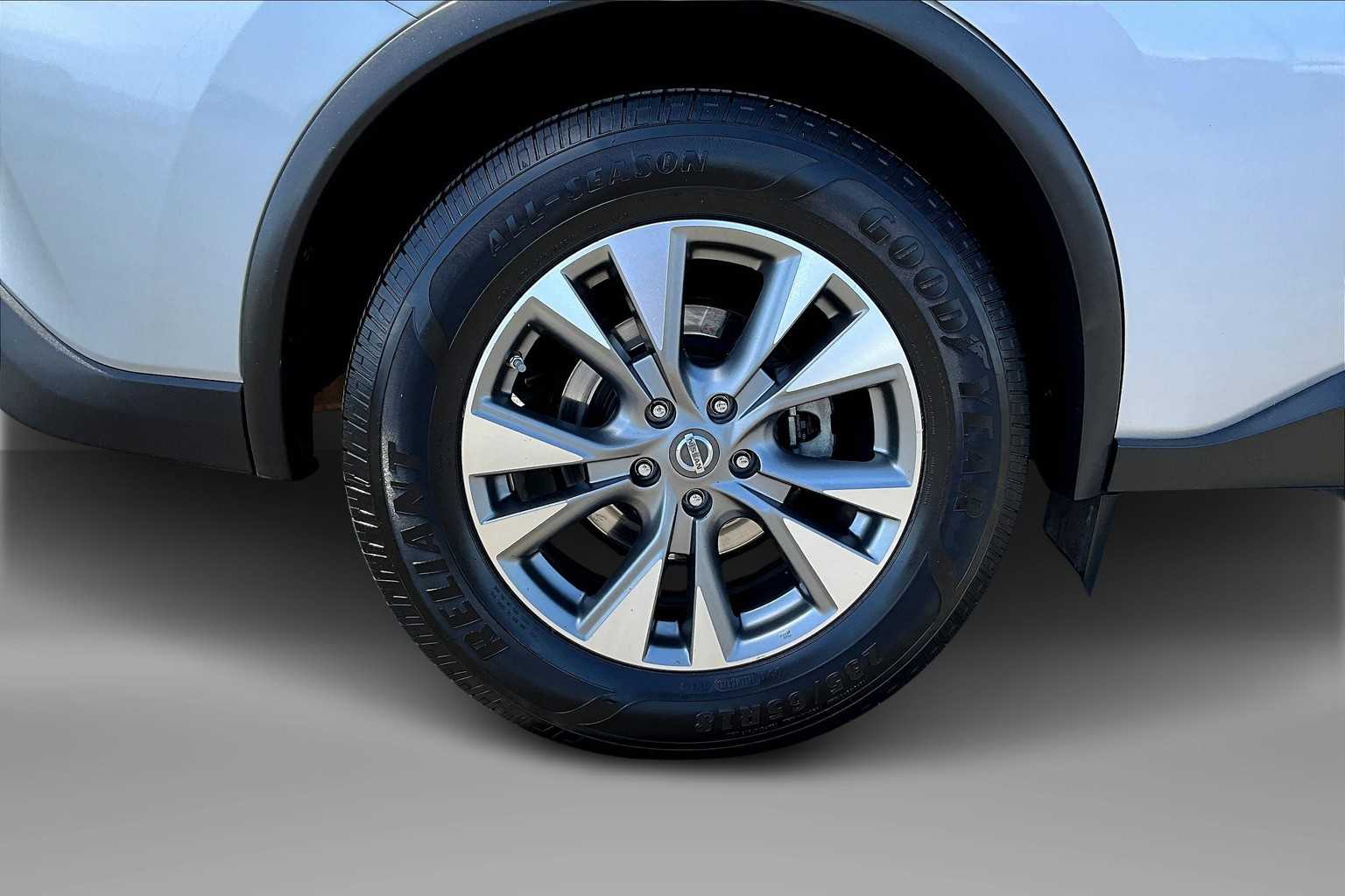 Thumbnail: 2017 Nissan Murano - 36