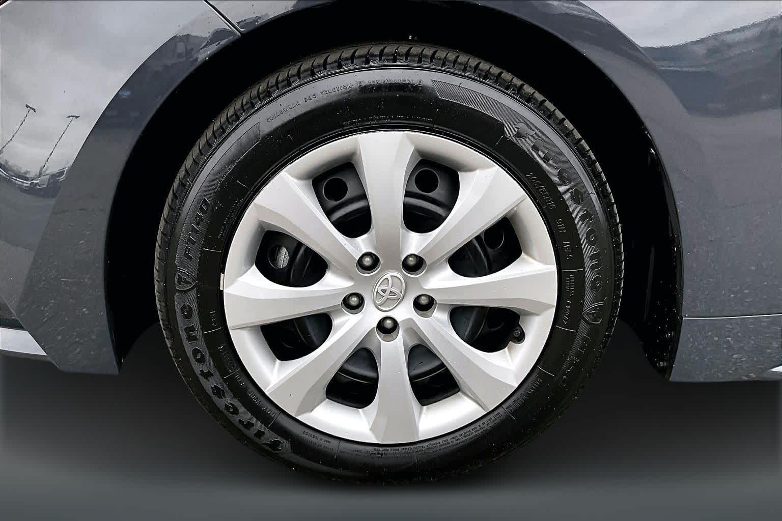 Thumbnail: 2024 Toyota Corolla - 8