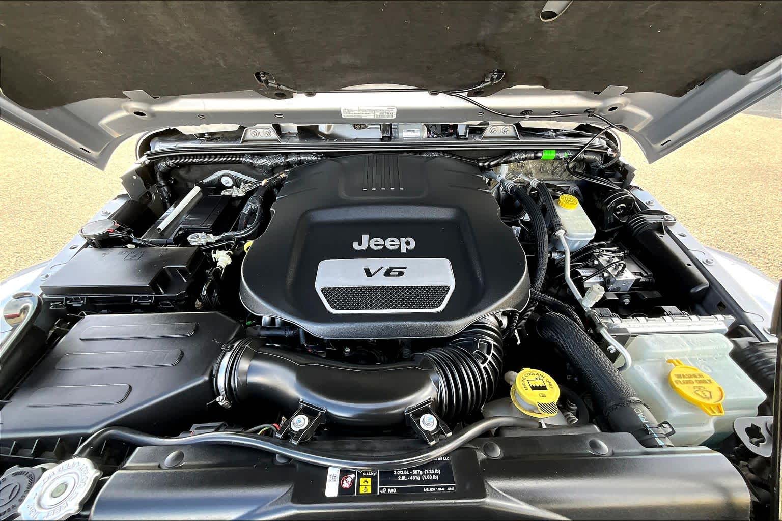 Thumbnail: 2018 Jeep Wrangler - 8