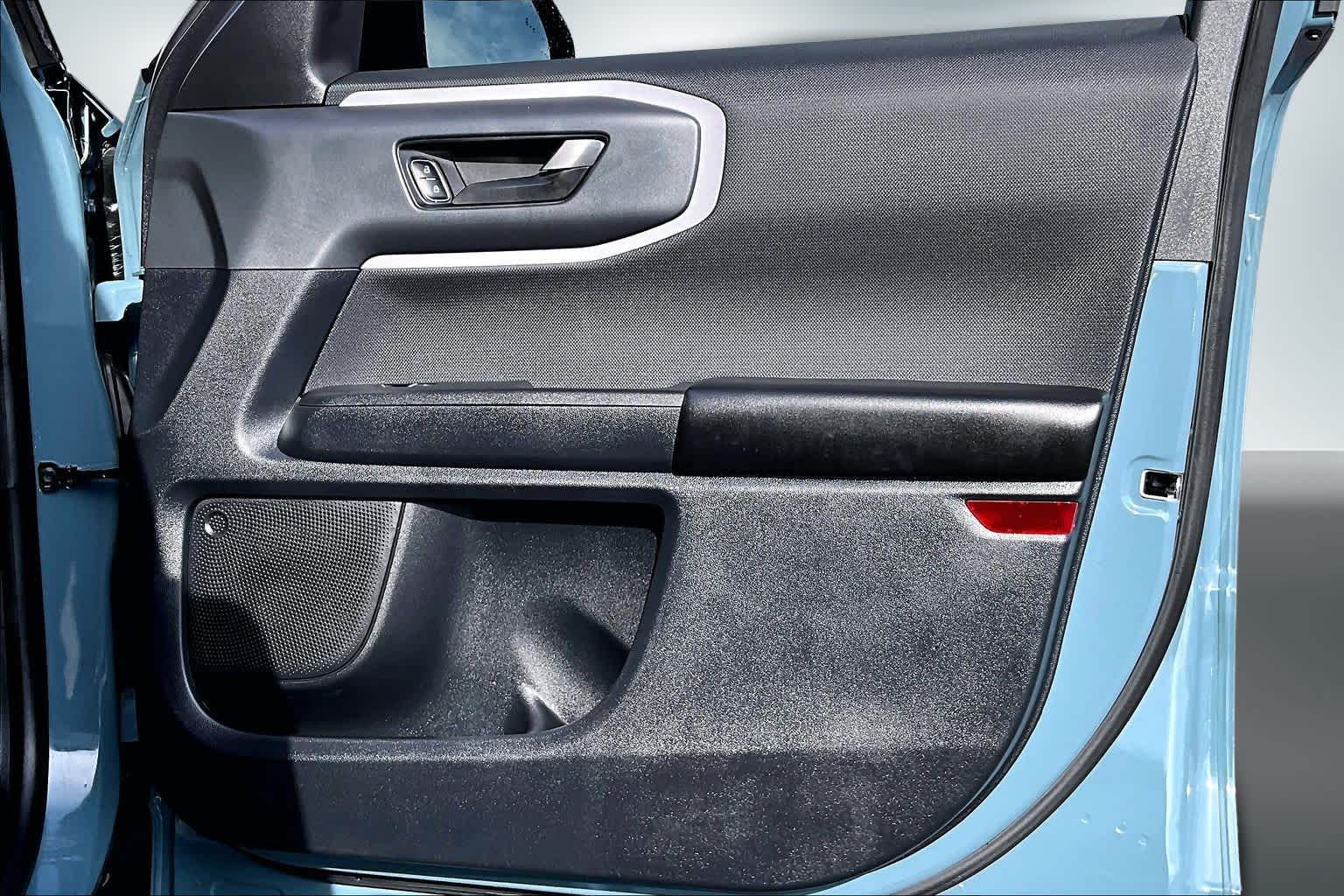 Thumbnail: 2023 Ford Bronco Sport - 27