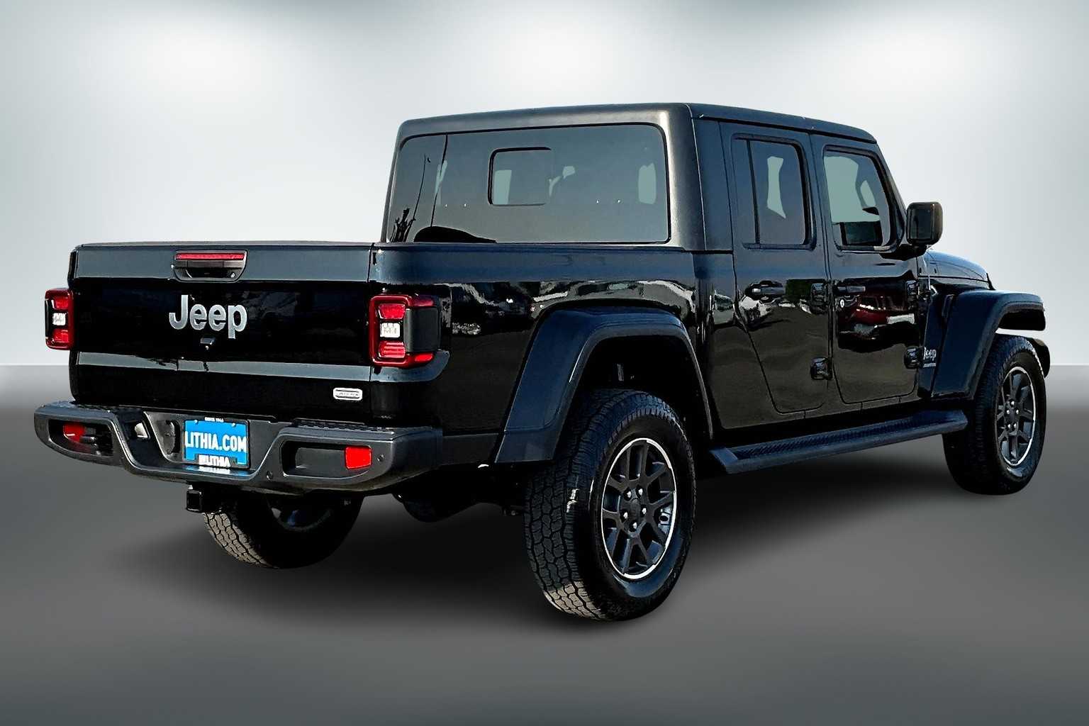 Thumbnail: 2020 Jeep Gladiator - 22