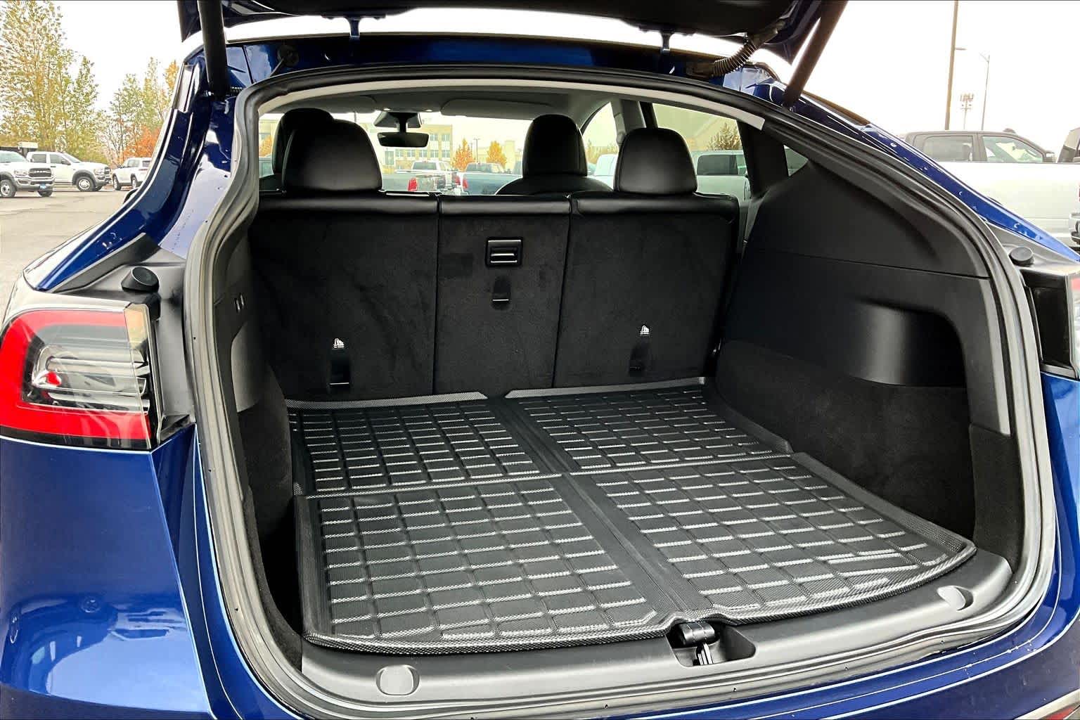 Thumbnail: 2021 Tesla Model Y - 17