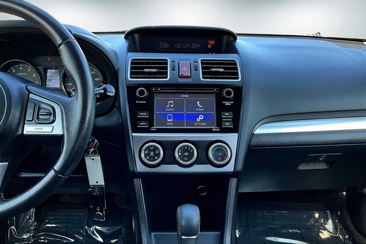 Thumbnail: 2017 Subaru Crosstrek - 15