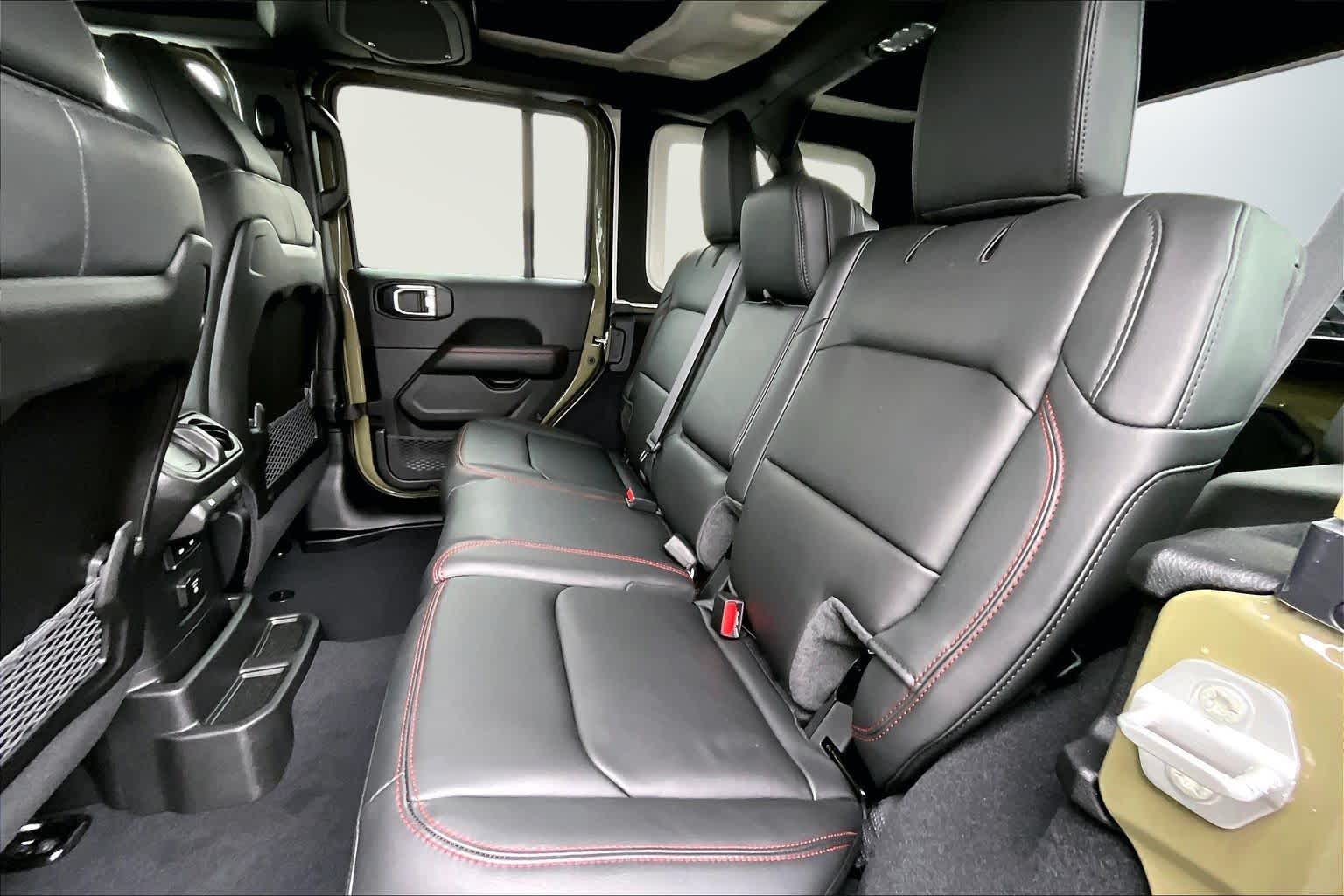 Thumbnail: 2026 Jeep Wrangler - 13