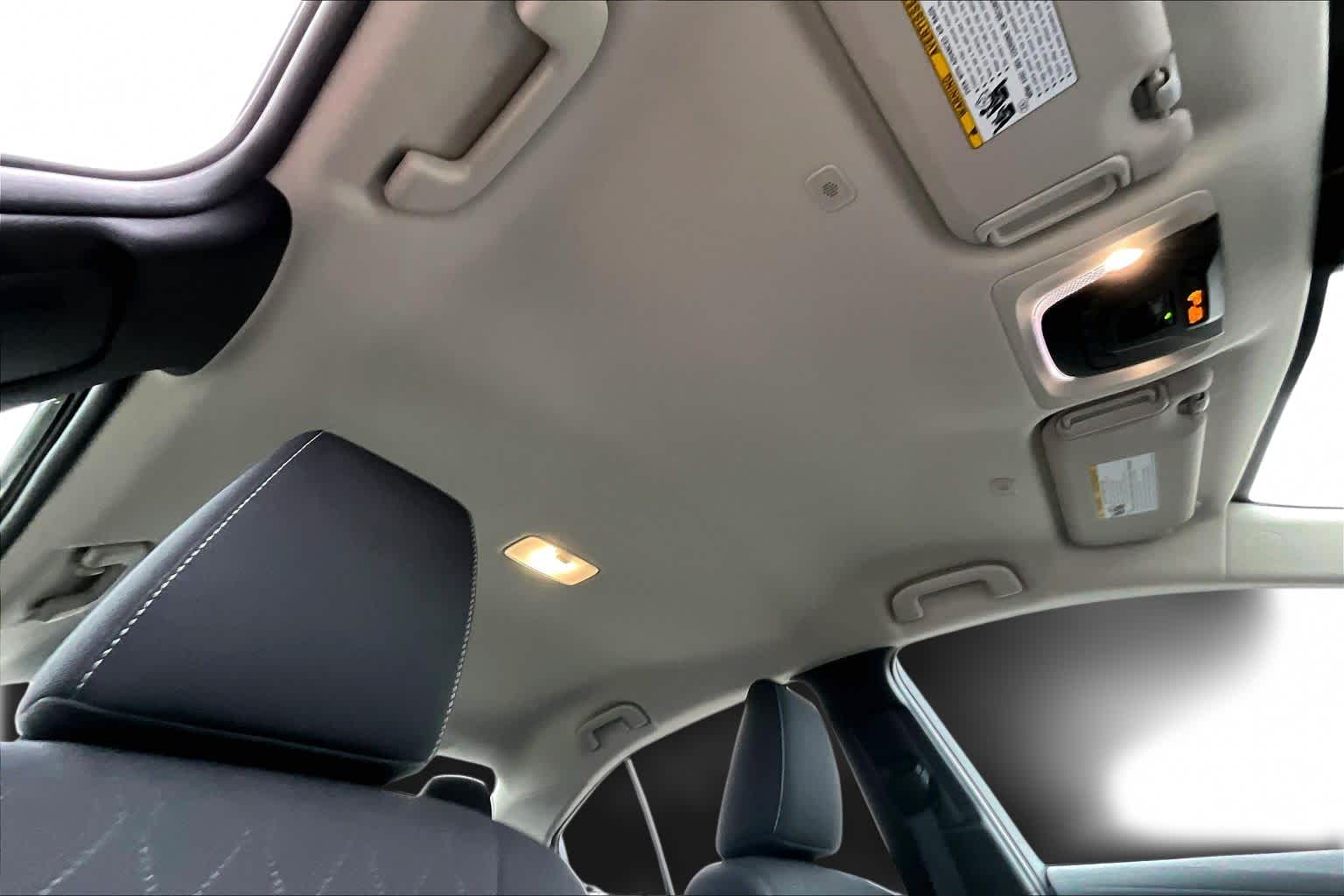 Thumbnail: 2024 Toyota Corolla - 31