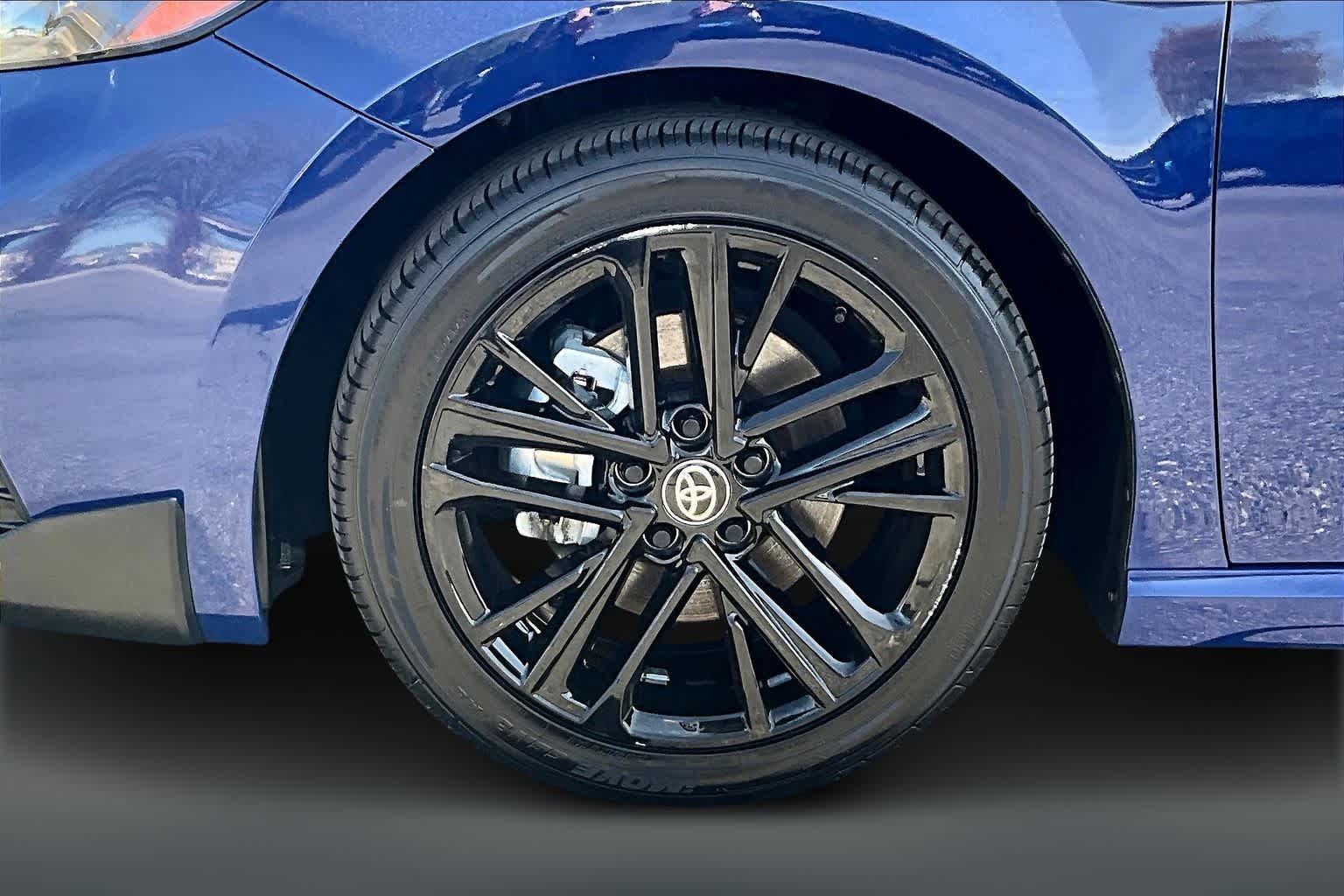 Thumbnail: 2025 Toyota Camry - 8