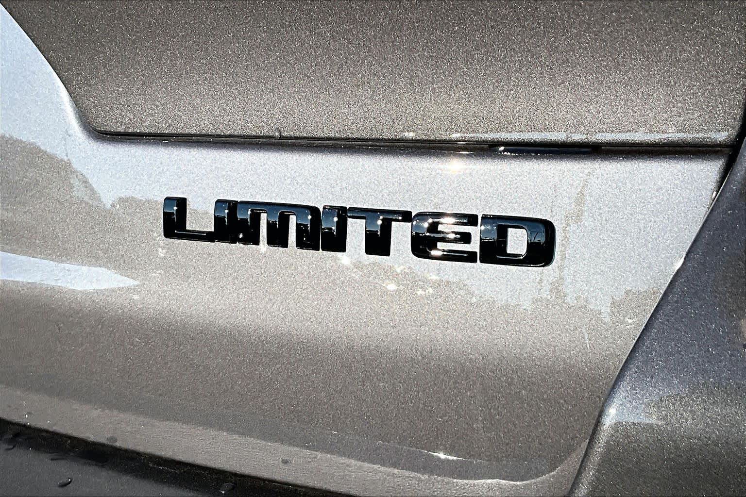 Thumbnail: 2025 Jeep Grand Cherokee - 7