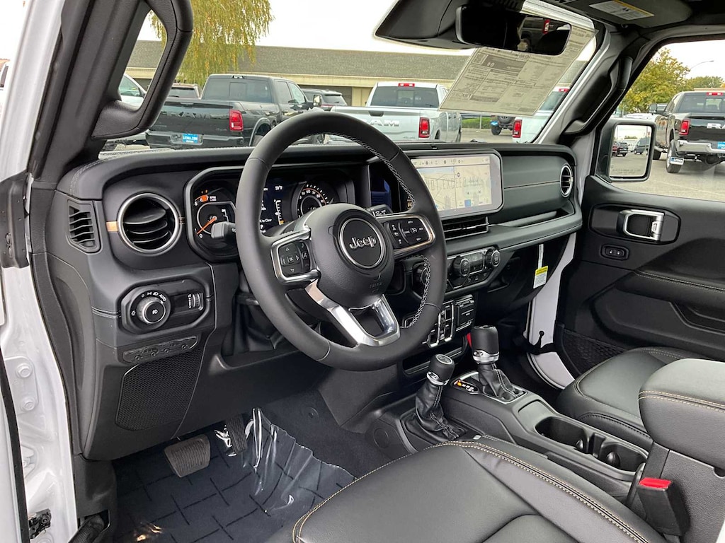 New 2026 Jeep Wrangler 4-DOOR SAHARA Sport Utility