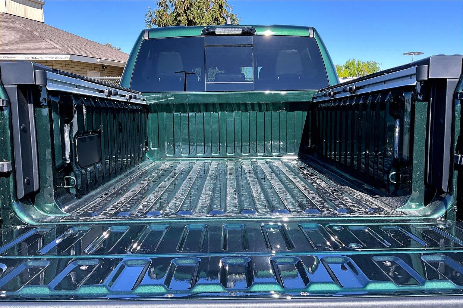 Thumbnail: 2026 RAM 1500 - 18