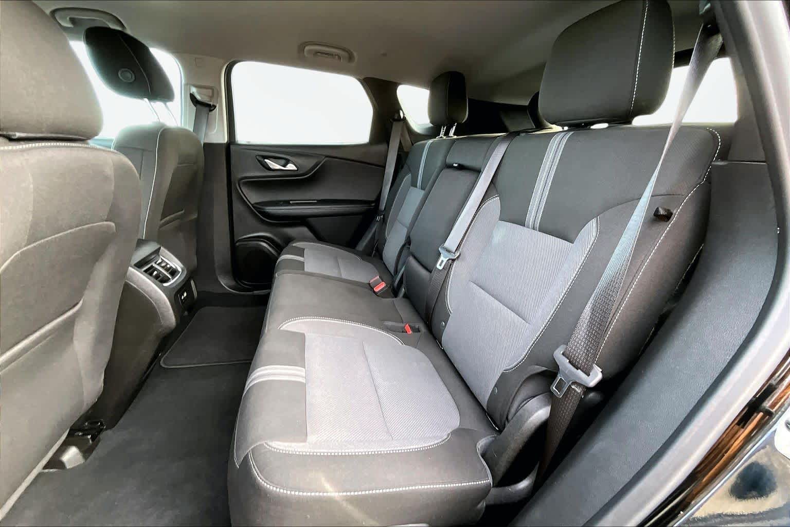 Thumbnail: 2025 Chevrolet Blazer - 29