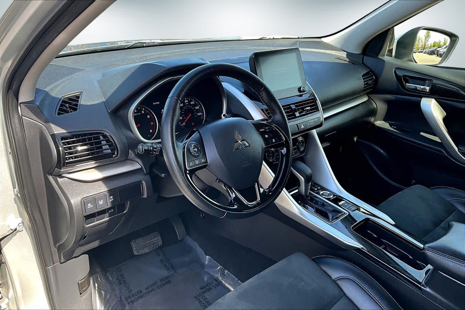 Thumbnail: 2024 Mitsubishi Eclipse Cross - 2