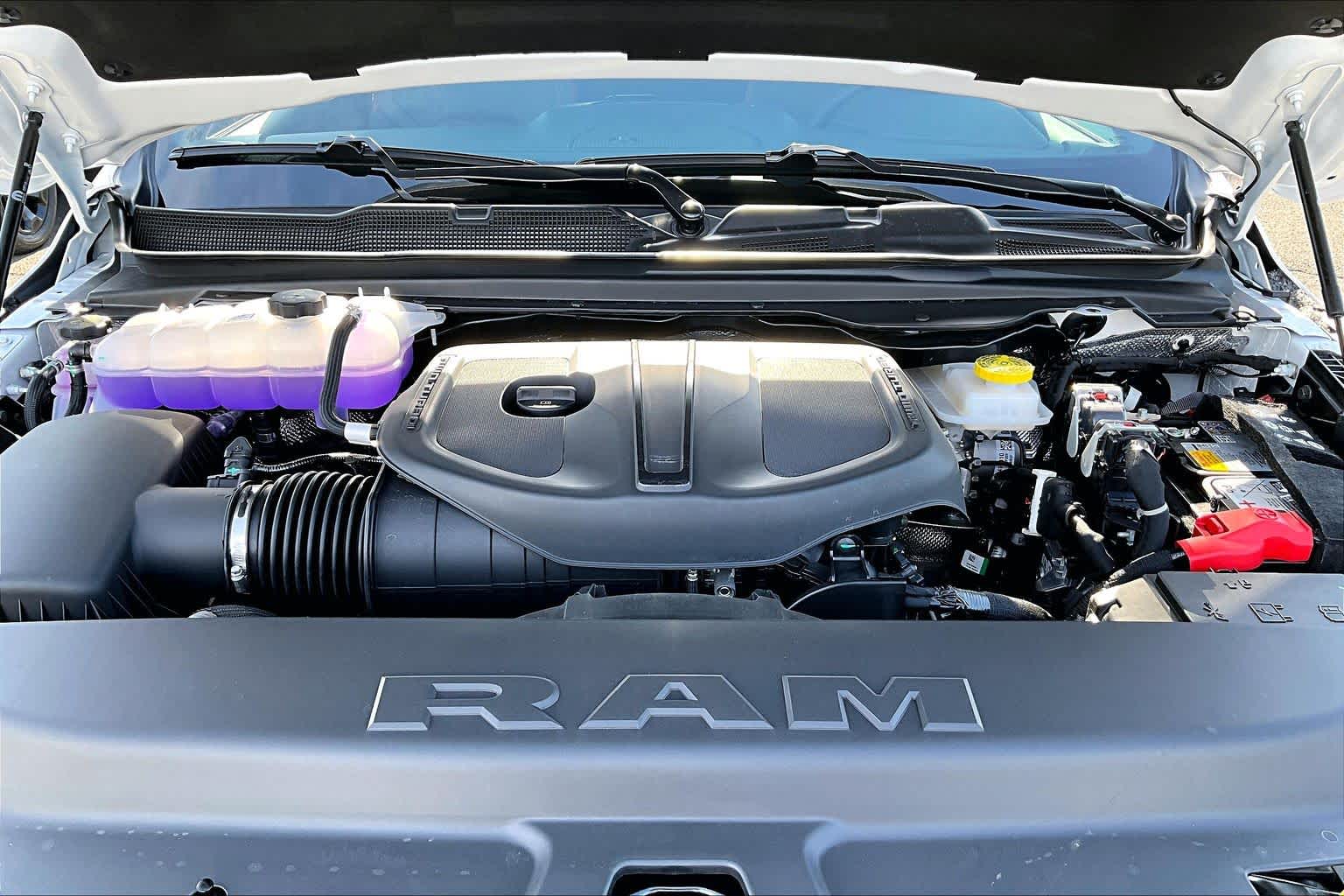 Thumbnail: 2026 RAM 1500 - 9