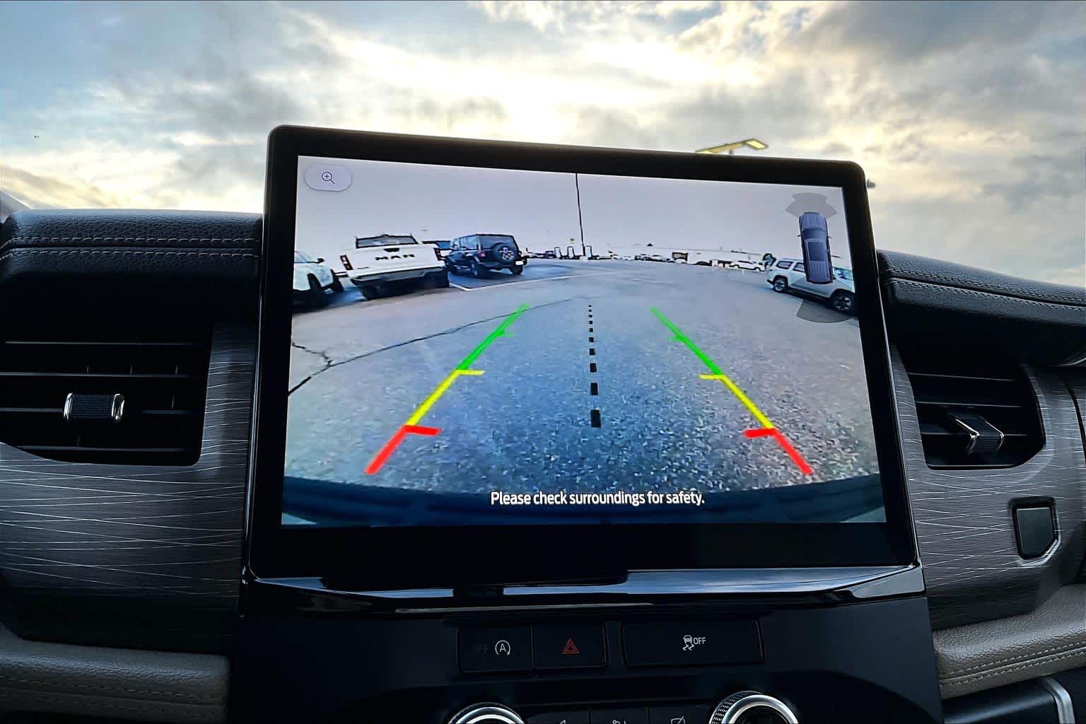 Thumbnail: 2023 Ford Expedition MAX - 26