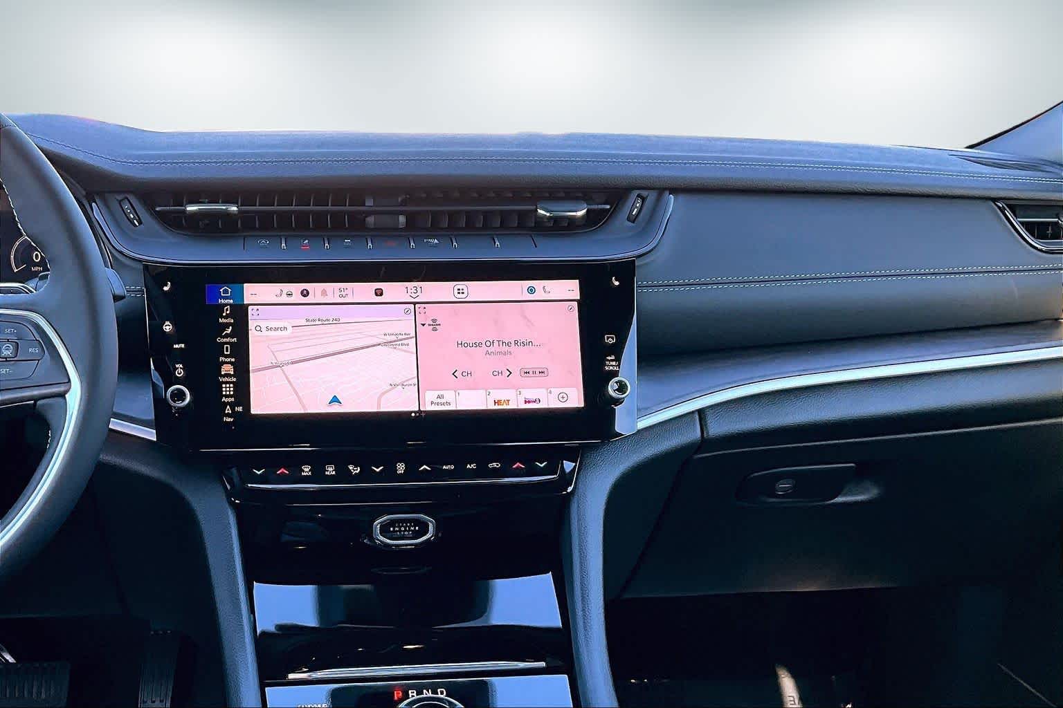 Thumbnail: 2026 Jeep Grand Cherokee - 16