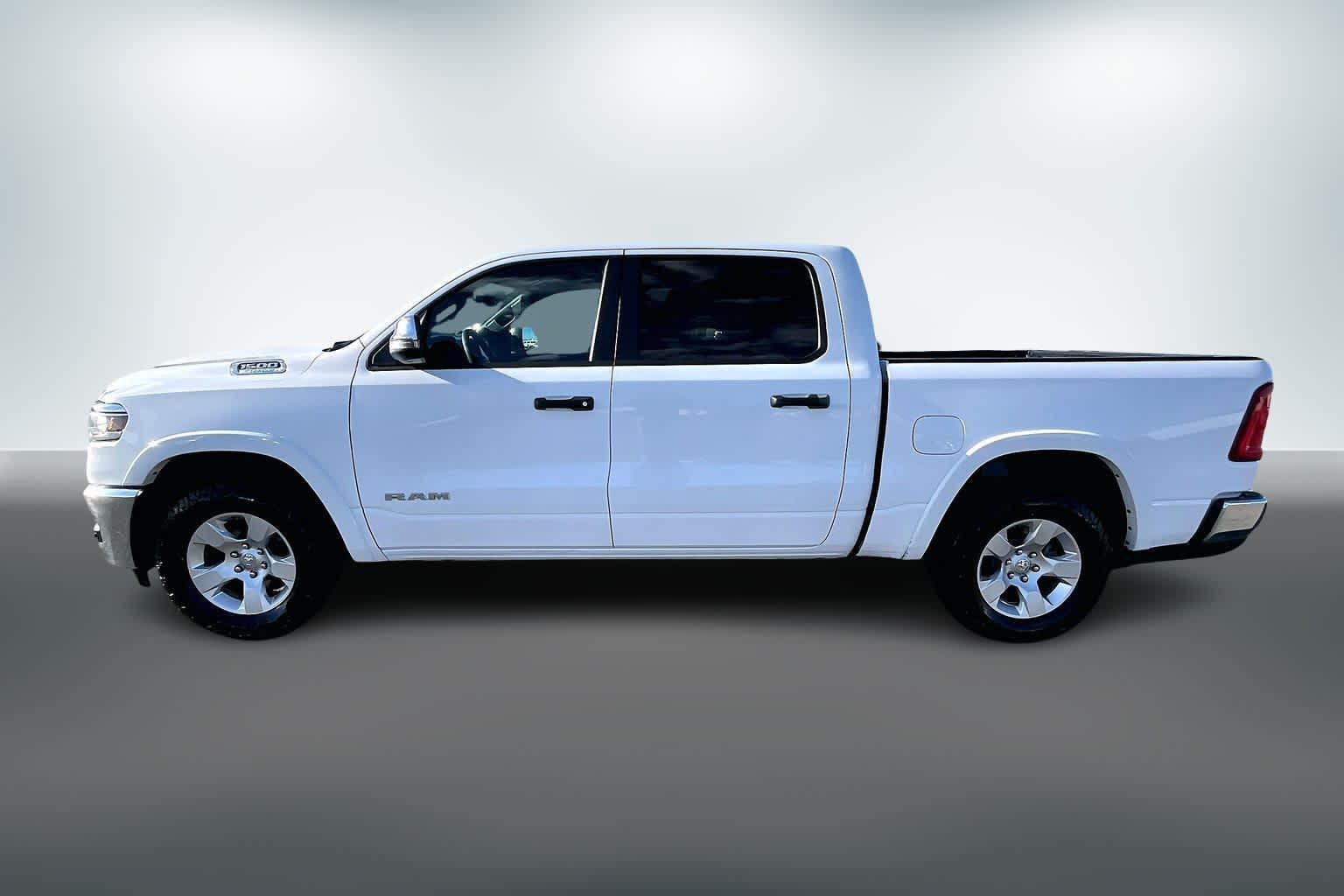 Thumbnail: 2025 RAM 1500 - 3