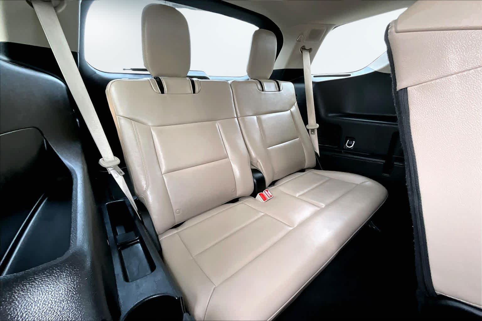 Thumbnail: 2023 Ford Explorer - 31