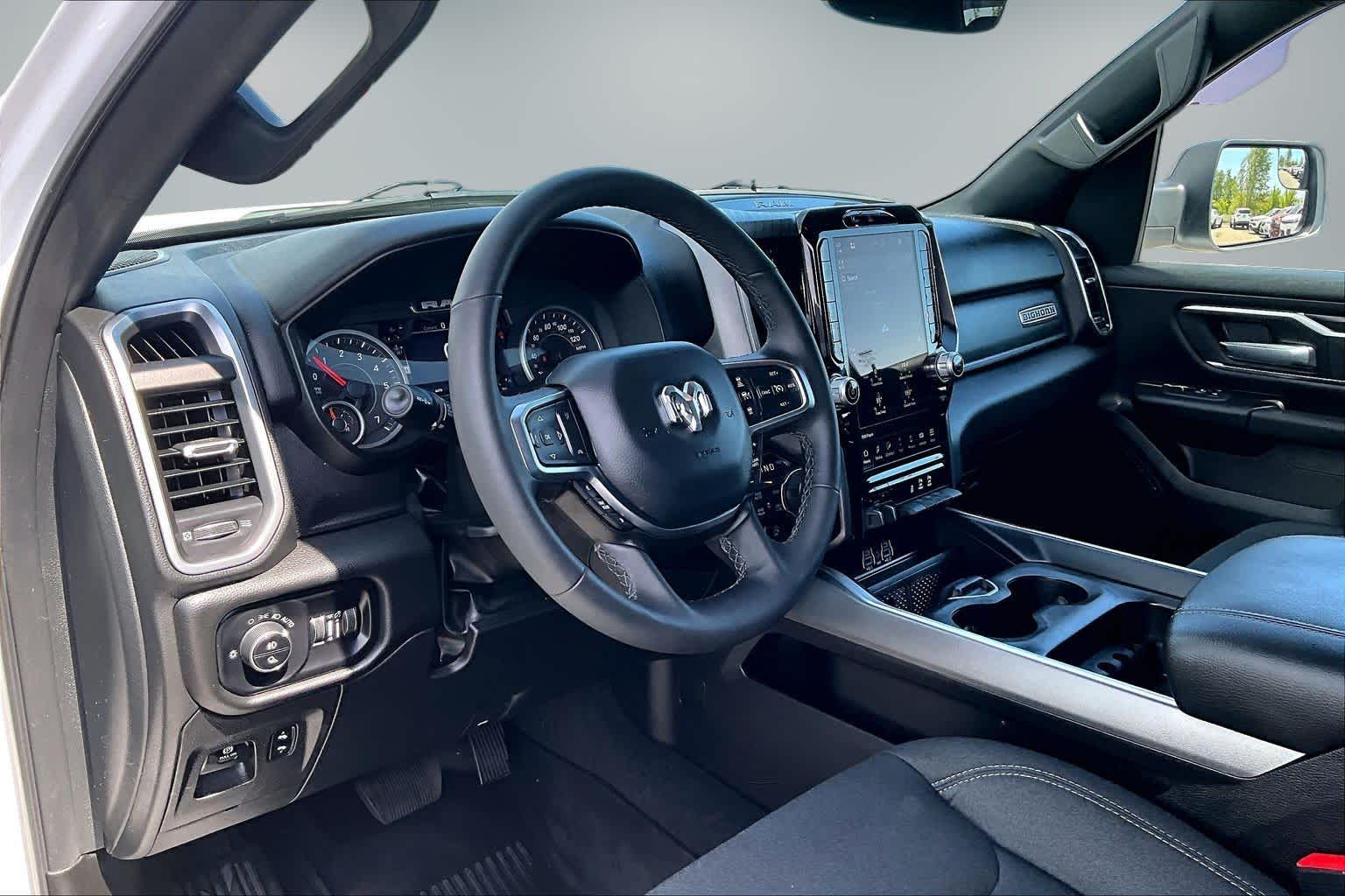 Thumbnail: 2025 RAM 1500 - 2