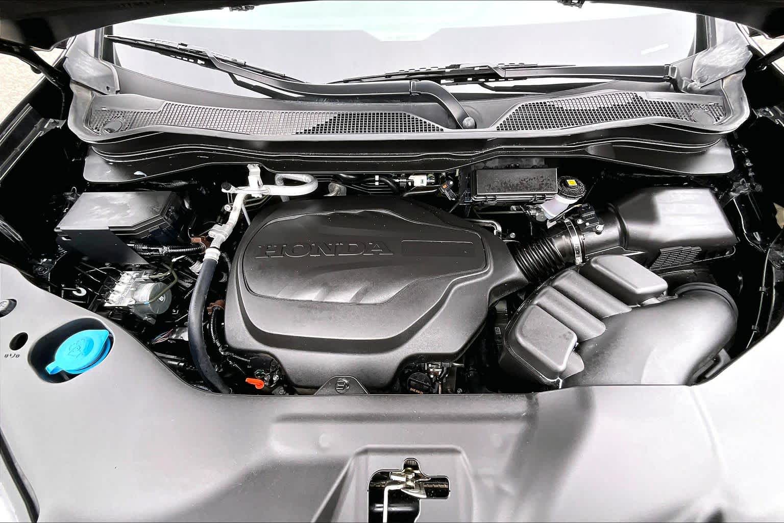 Thumbnail: 2025 Honda Ridgeline - 8