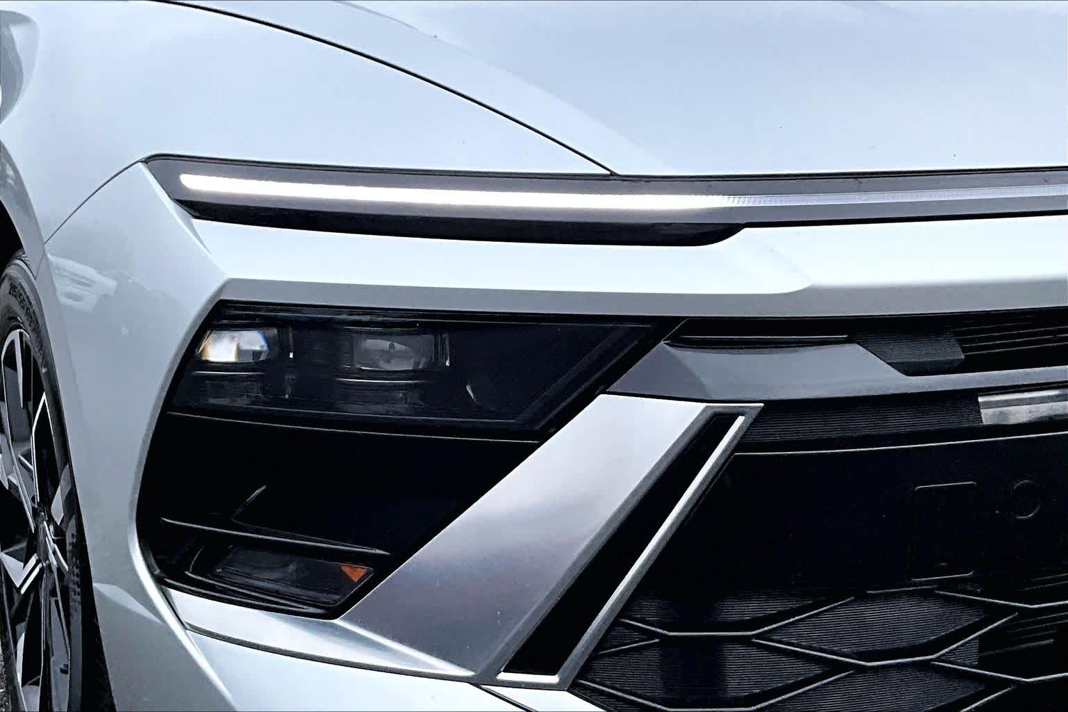 Thumbnail: 2025 Hyundai Sonata - 32