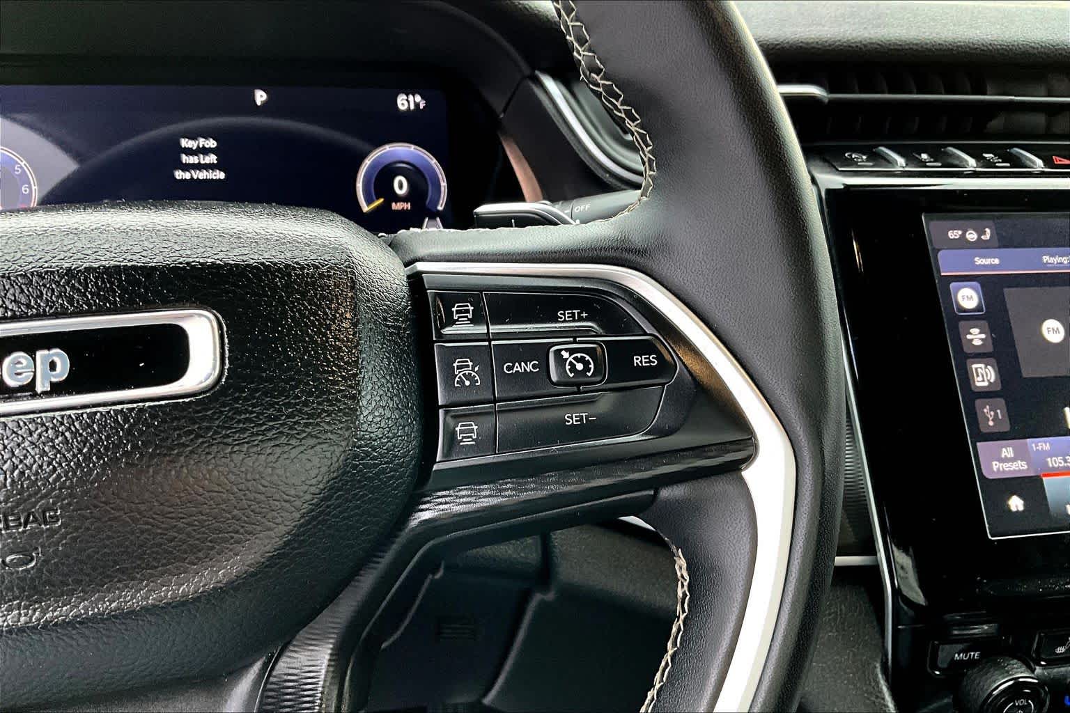 Thumbnail: 2023 Jeep Grand Cherokee - 25