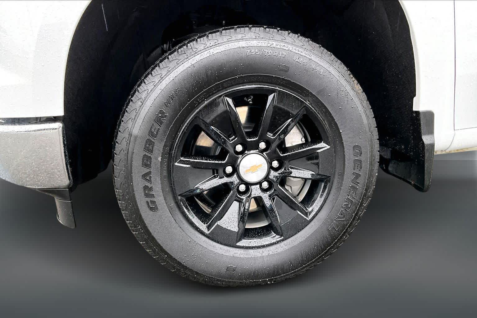 Thumbnail: 2025 Chevrolet Silverado 1500 - 8