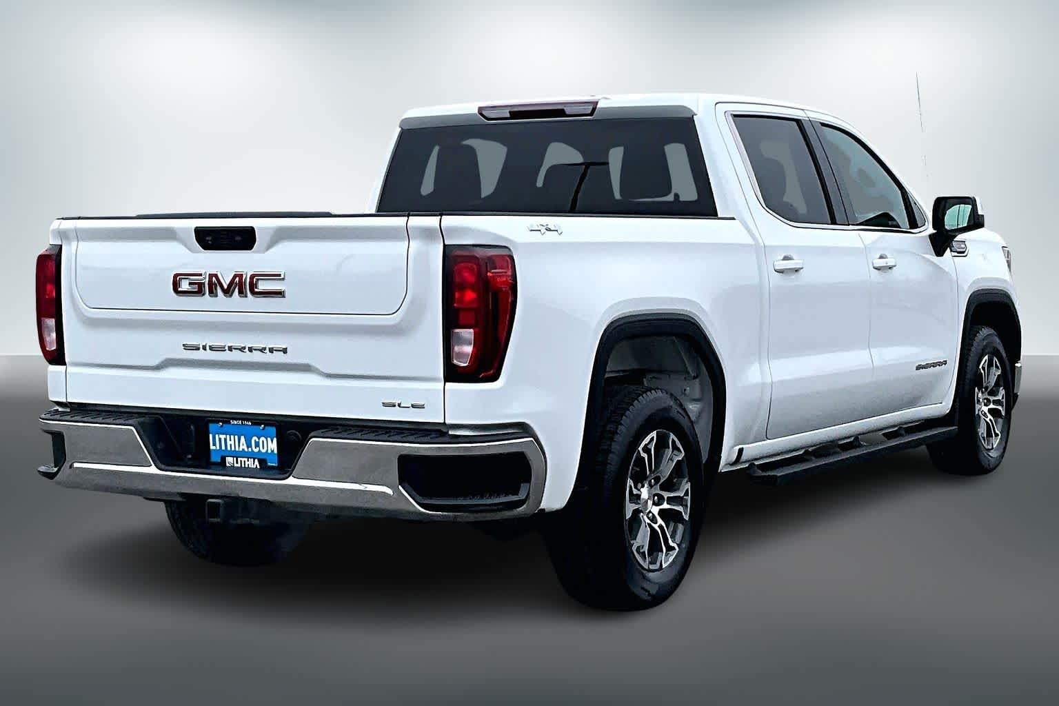 Thumbnail: 2022 GMC Sierra 1500 - 22