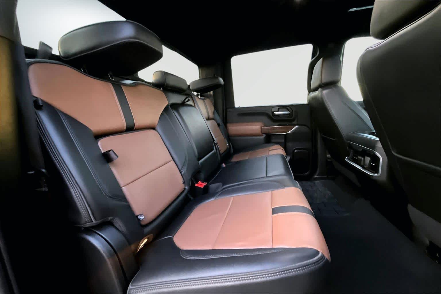 Thumbnail: 2022 Chevrolet Silverado 2500 - 30