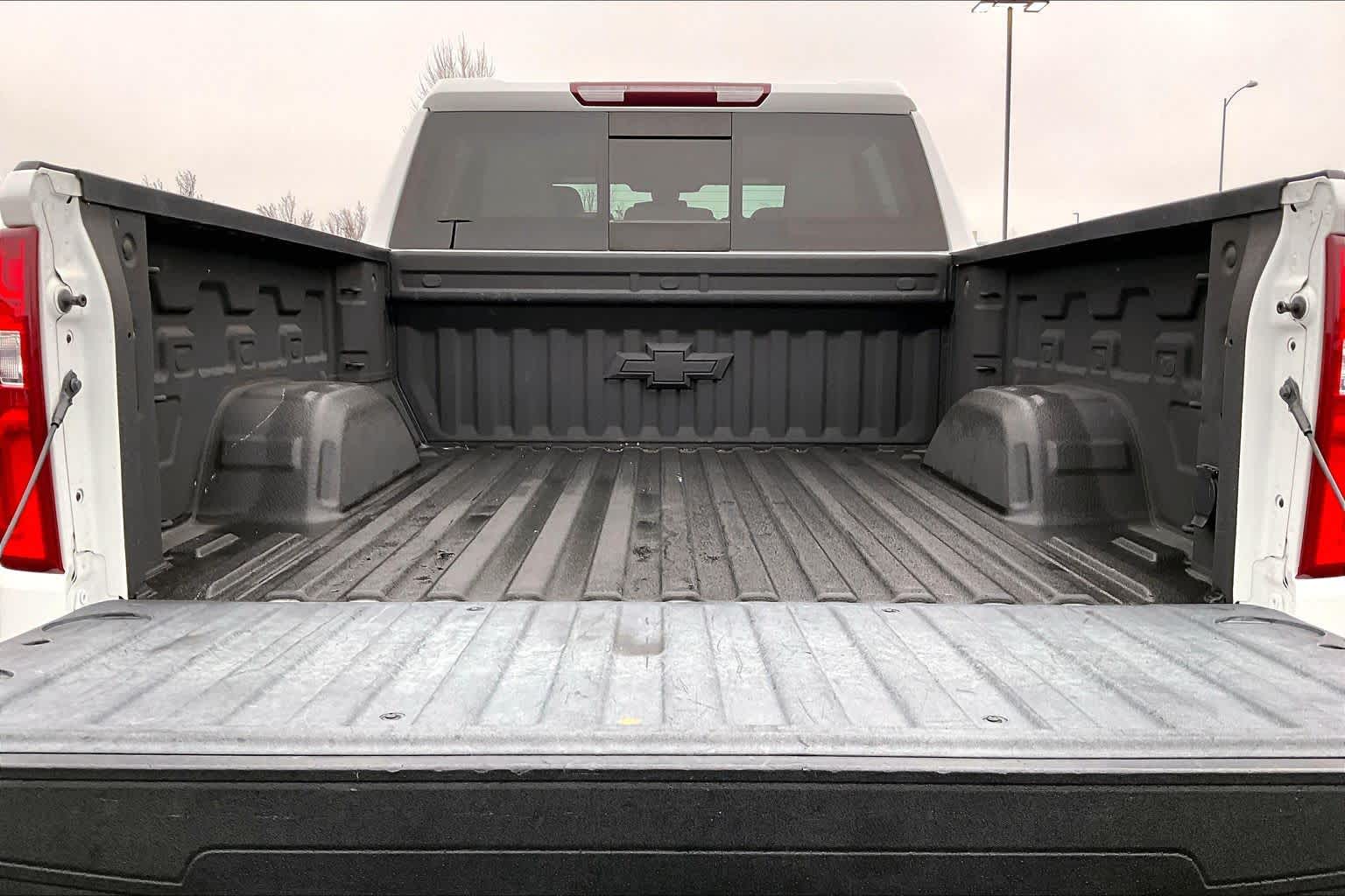 Thumbnail: 2019 Chevrolet Silverado 1500 - 18