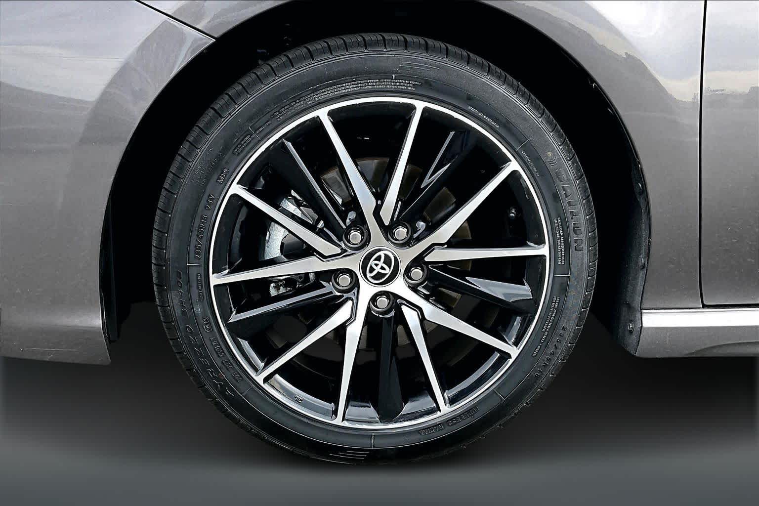 Thumbnail: 2023 Toyota Camry - 7