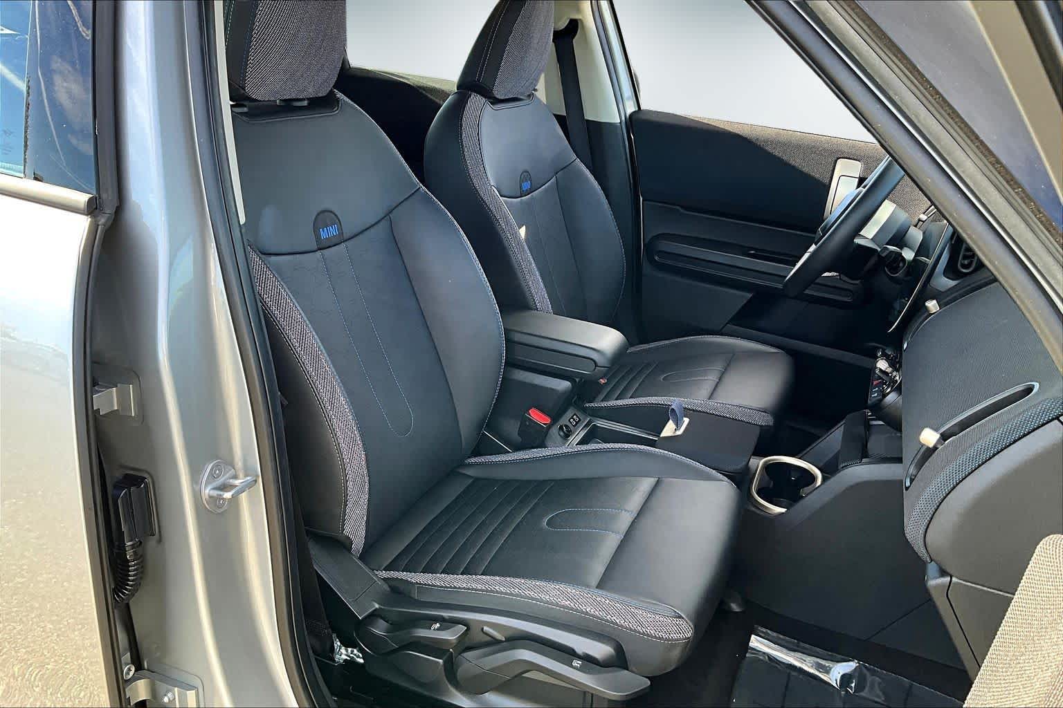 Thumbnail: 2025 MINI Cooper Countryman - 13