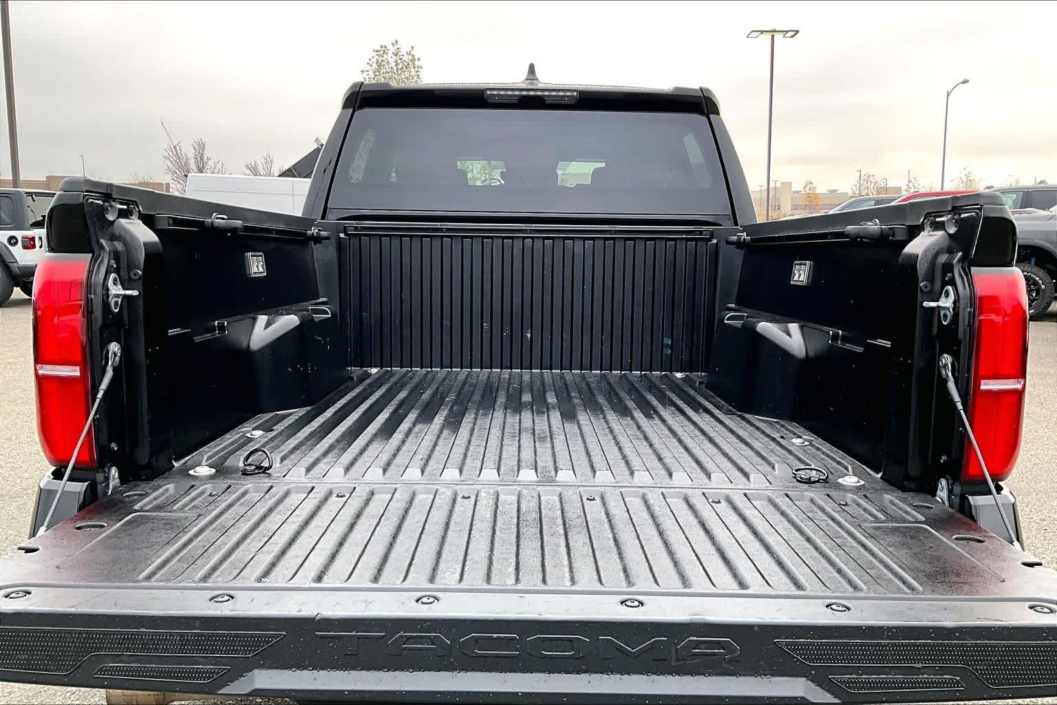 Thumbnail: 2024 Toyota Tacoma - 17