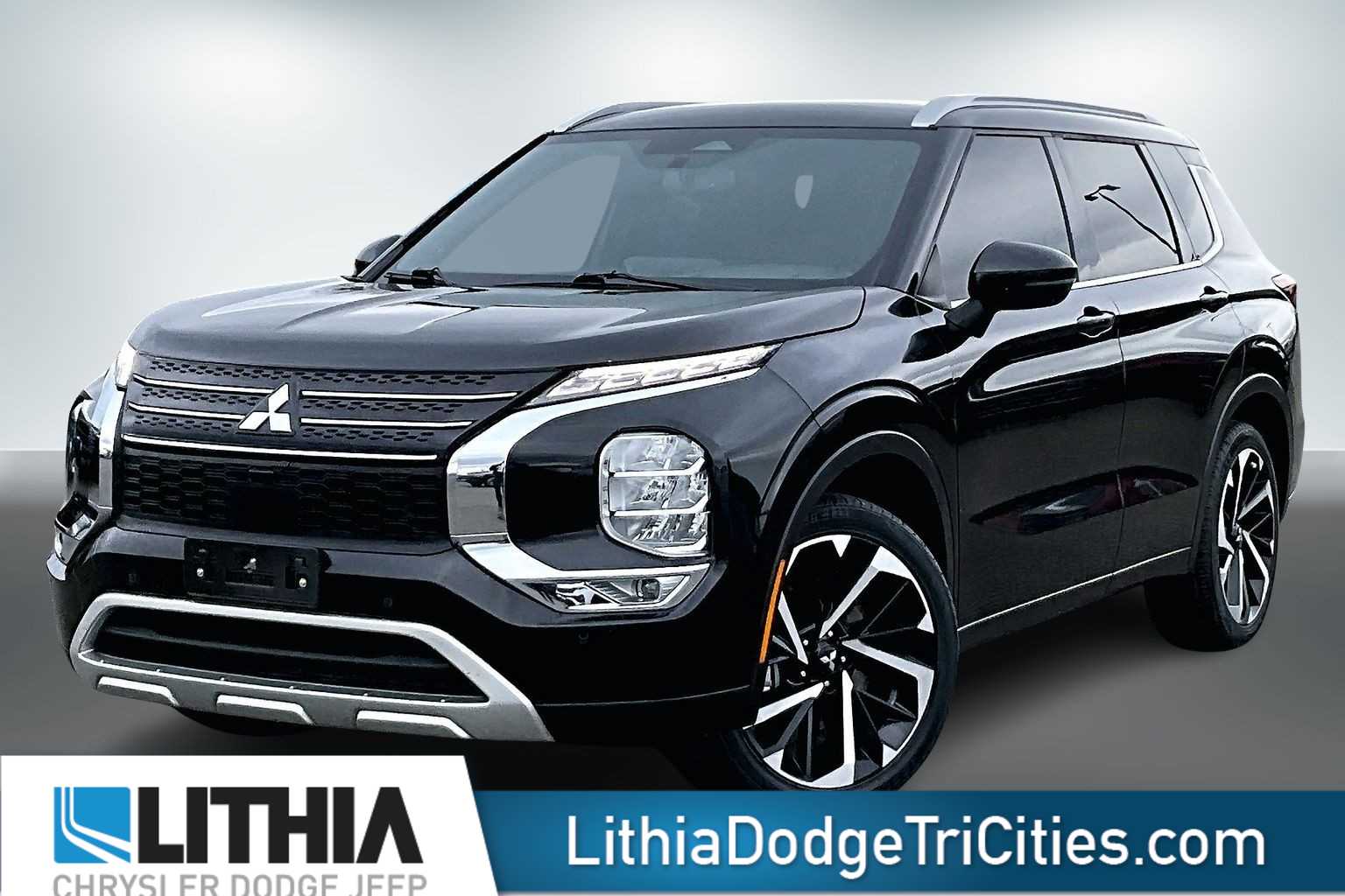 Thumbnail: 2022 Mitsubishi Outlander - 1