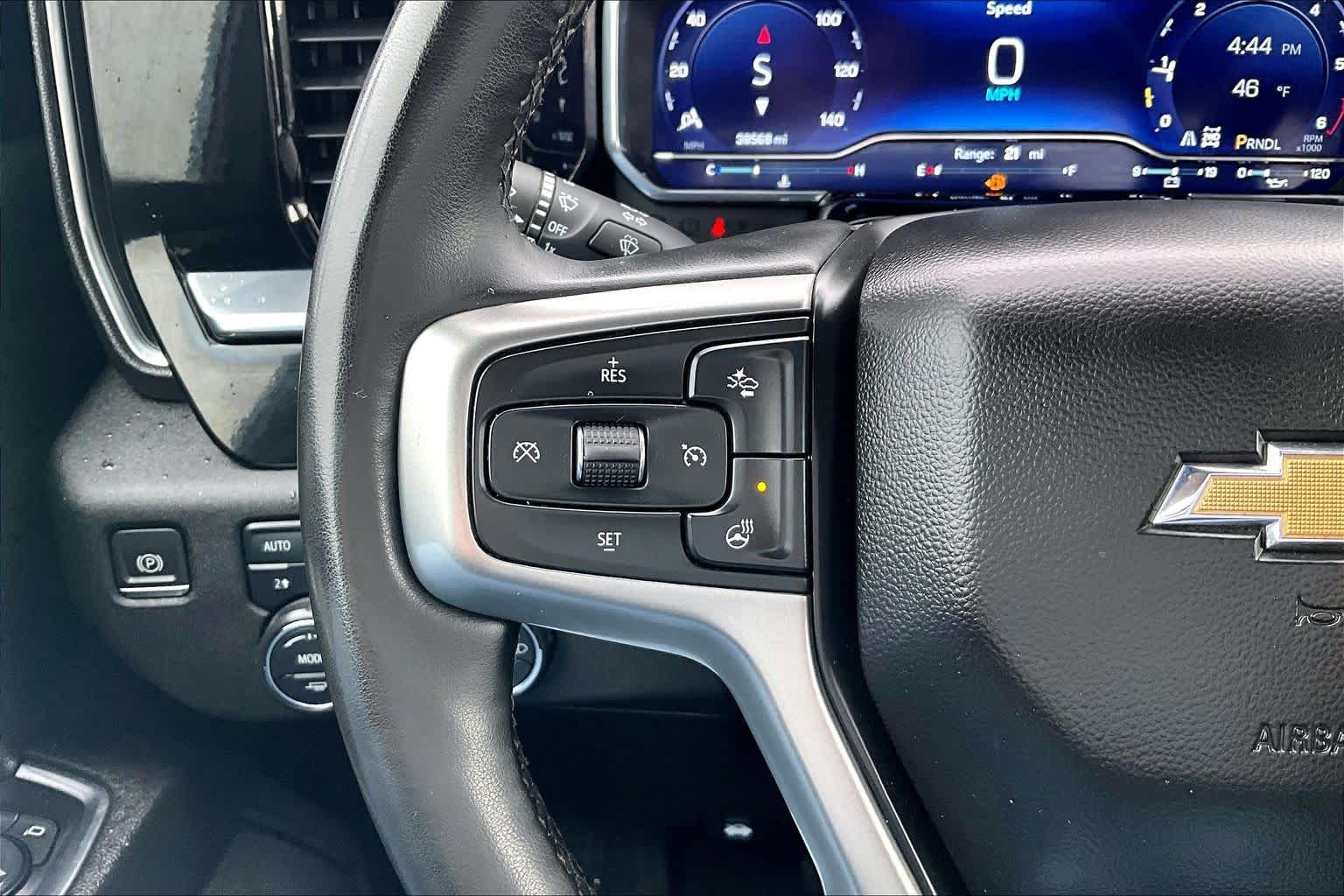 Thumbnail: 2024 Chevrolet Silverado 3500 - 24