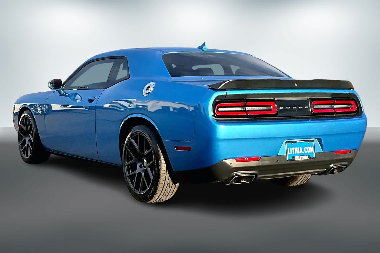 Thumbnail: 2016 Dodge Challenger - 4