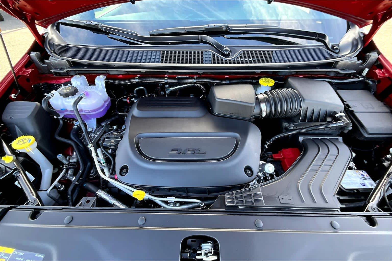 Thumbnail: 2026 Chrysler Pacifica - 9