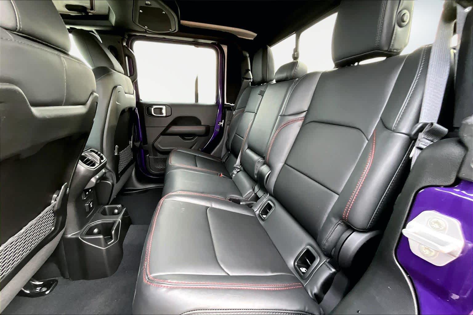 Thumbnail: 2026 Jeep Gladiator - 13