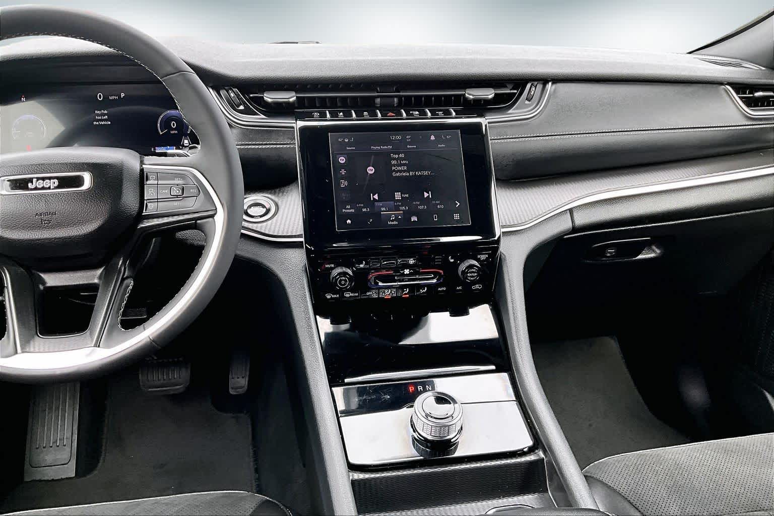 Thumbnail: 2024 Jeep Grand Cherokee - 15