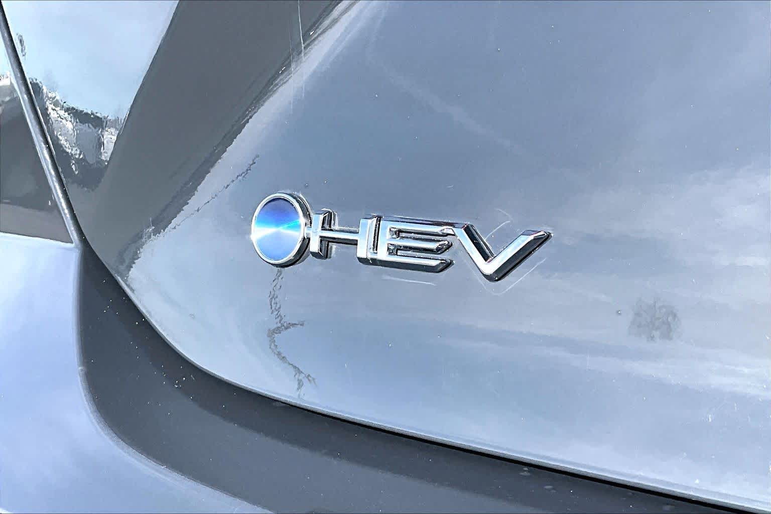 Thumbnail: 2025 Toyota Camry - 6