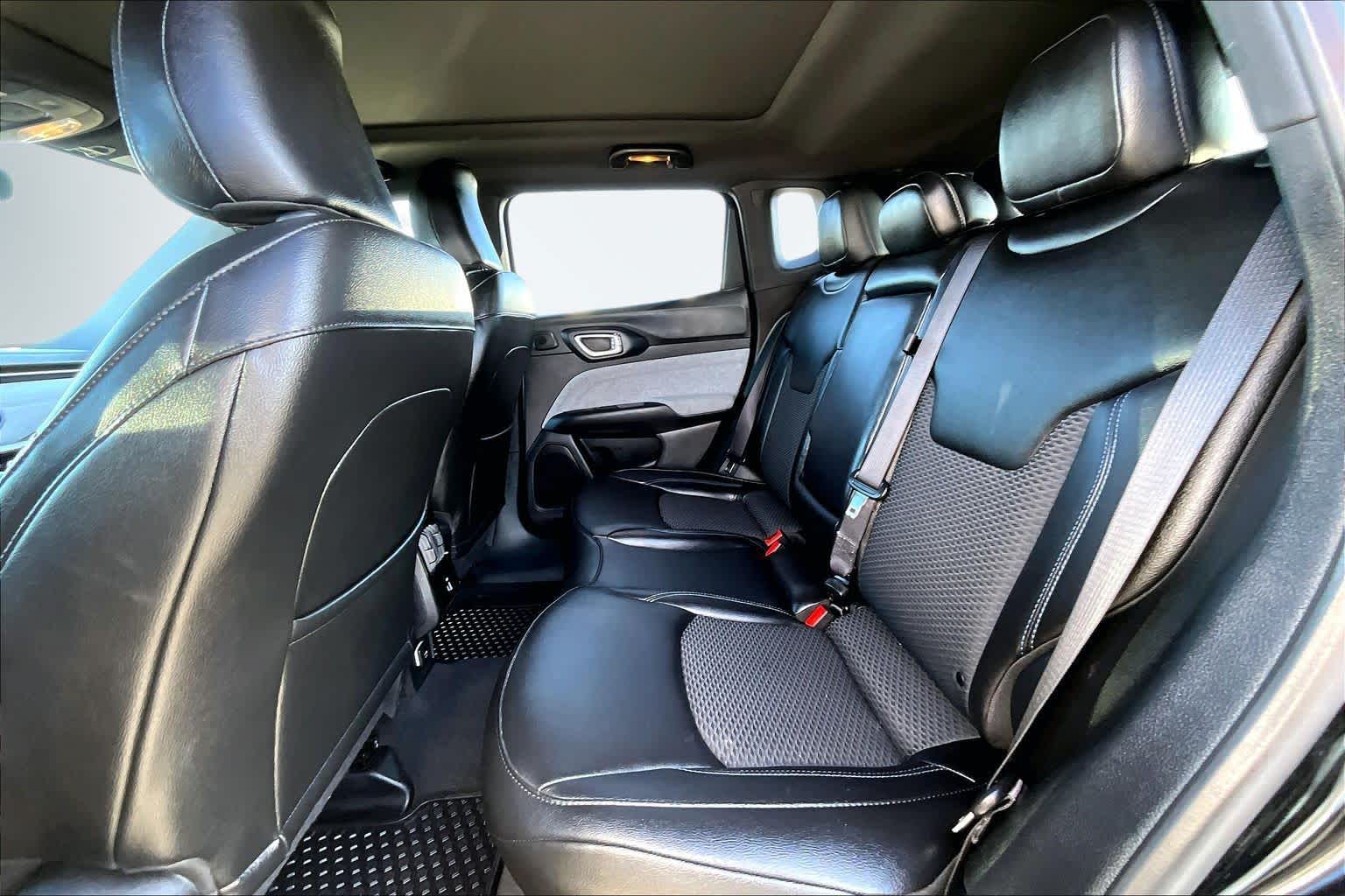 Thumbnail: 2025 Jeep Compass - 28