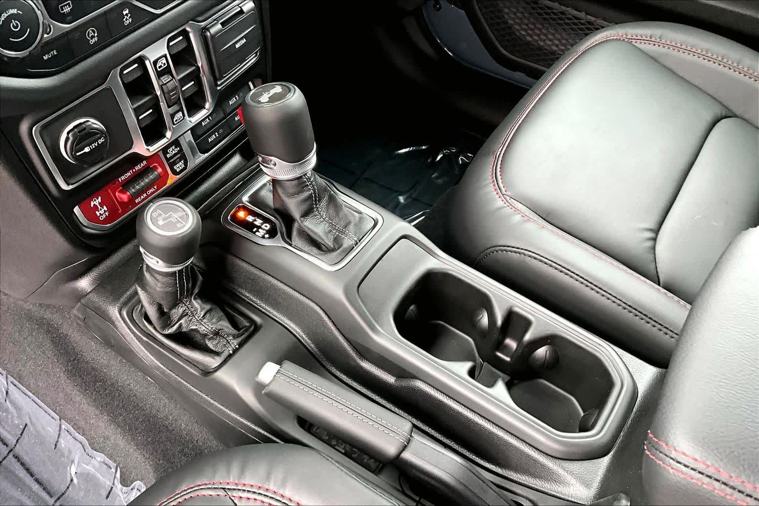 Thumbnail: 2026 Jeep Wrangler - 17