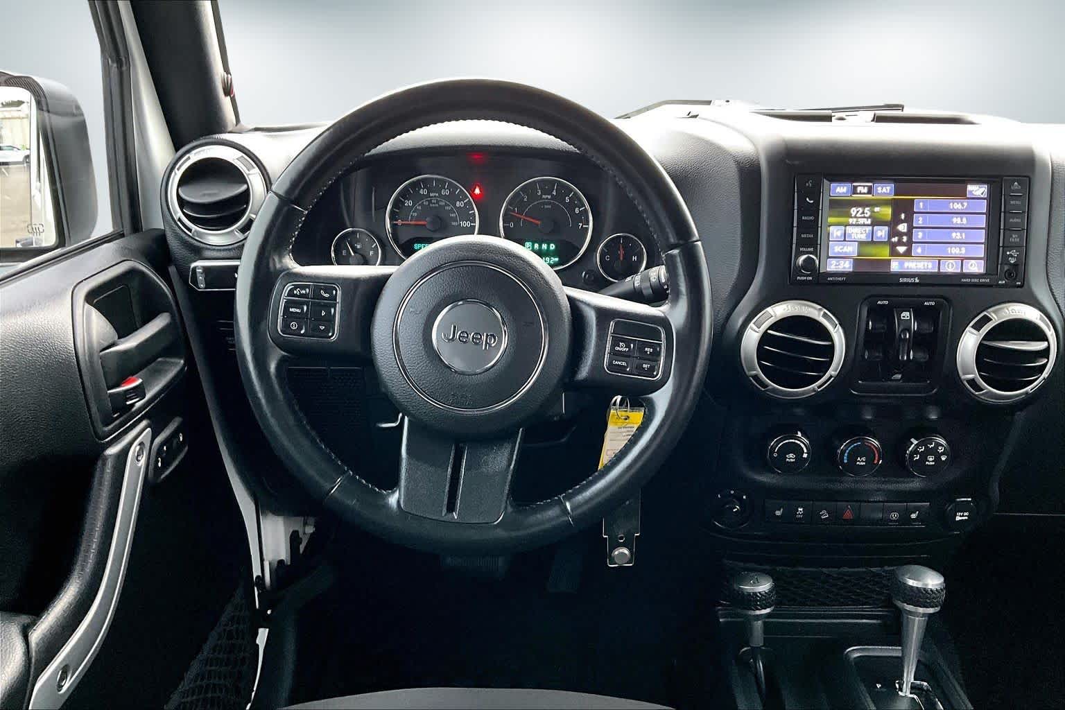 Thumbnail: 2017 Jeep Wrangler - 13