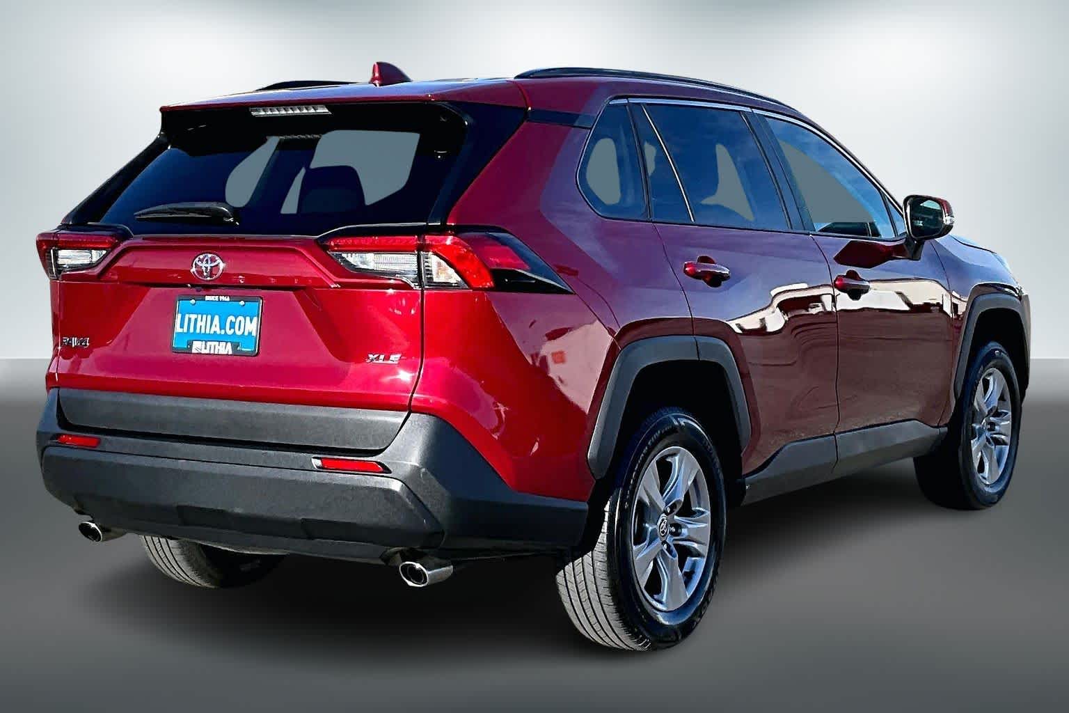 Thumbnail: 2023 Toyota RAV4 - 22